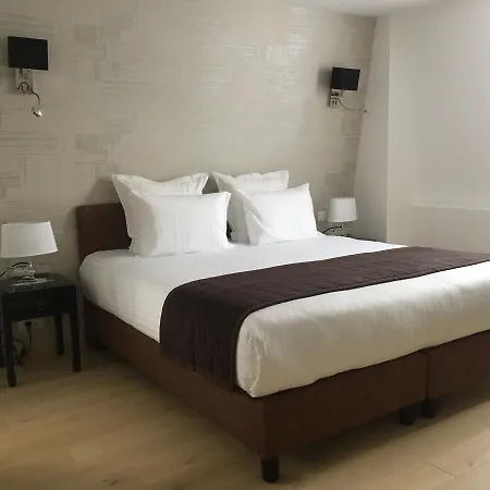 Le Dome Hotel 2*